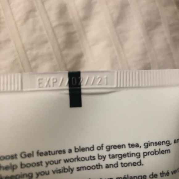 SkinVolve Body Boost Gel Firm Tighter Skin Volve - Picture 6 of 6